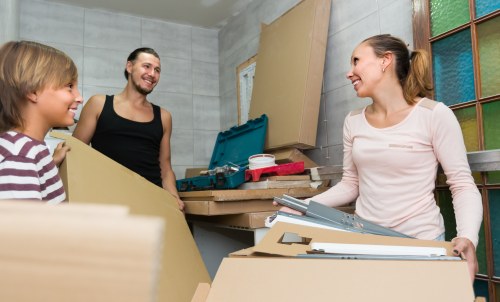 Moving van service for homes and businesses in Borough