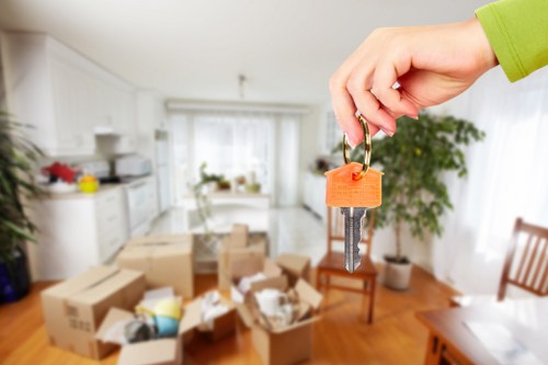 Residential flat move support in Borough